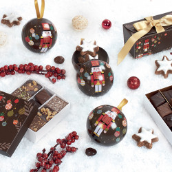 Boîte boule métallique à poser ou à suspendre collection Noël 2025 Casse-Noisette