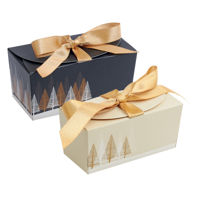 Boîte ballotin ruban nouvel intemporel de la collection Noël 2025 Épicéa Boîte ballotin ruban nouvel intemporel de la collection Noël 2025 Épicéa