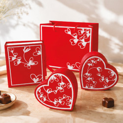 Sac cabas "Coup de Foudre" Photo numéro 3 : Sac cabas pelliculé design "Coup de Foudre", personnalisable pour chocolatiers. Idéal pour emballer et valoriser vos créations chocolatées et cadeaux raffinés.