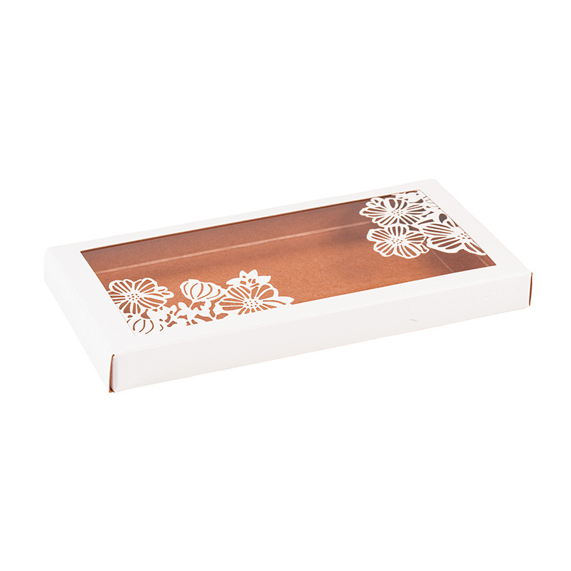 Étui Tablette "Florilège" : Magnifique packaging pour tablette de chocolat, intérieur kraft apte au contact alimentaire et extérieur blanc avec motif dentelle en papier.