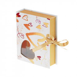 Carnet blanc et or avec fenêtres cœur transparentes pour chocolatiers