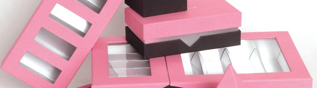 Gamme de Packaging "Réglisse" rose et grise en promotion !