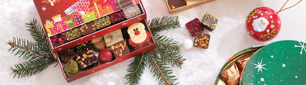Collection de Packagings de luxe pour Noël - Vert rouge et or